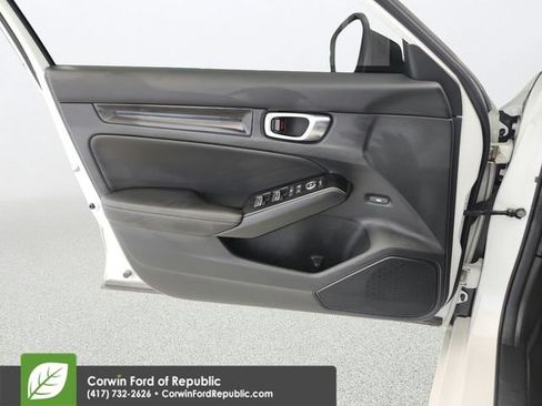 Used 2024 Honda Civic Touring image 23