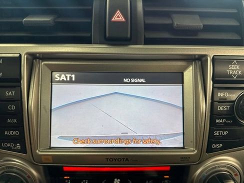 Used 2012 Toyota 4Runner Limited AWD/4WD image 43