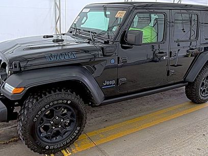 Used 2023 Jeep Wrangler Unlimited w/ Sun & Screen Package