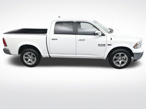 Used 2018 RAM 1500 Laramie image 23