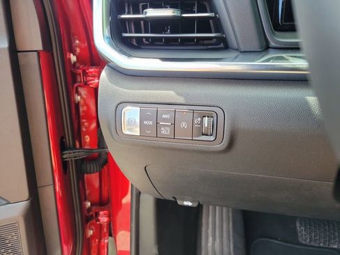 New 2026 GMC Terrain Elevation w/ Elevation Premium Package AWD/4WD image 14