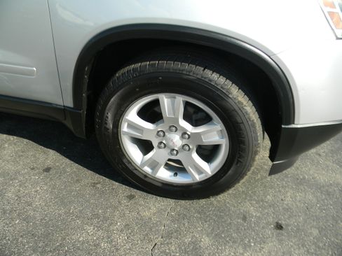 Used 2012 GMC Acadia SL w/ Preferred Package image 2