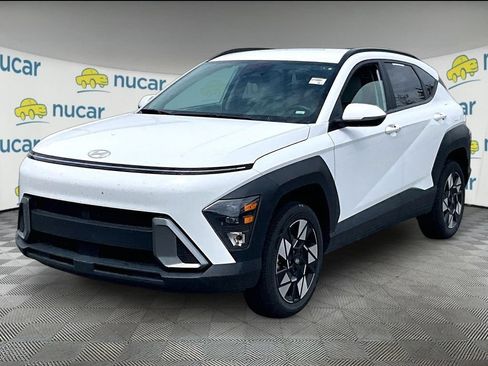 Used 2025 Hyundai Kona SEL AWD/4WD image 3