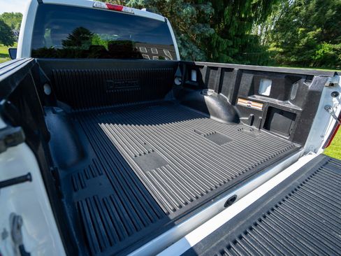 Used 2025 Ford F150 XLT w/ Equipment Group 301A Standard AWD/4WD image 33