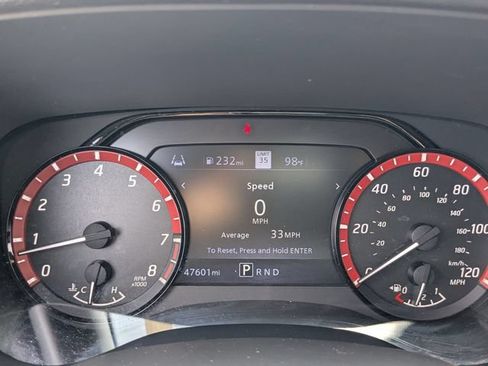 Used 2022 Nissan Frontier Pro-X RWD image 26