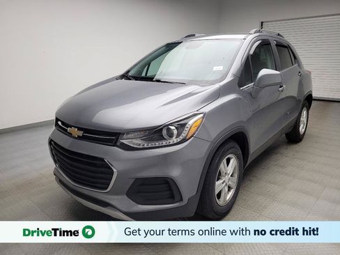 Used 2020 Chevrolet Trax LT FWD image 1