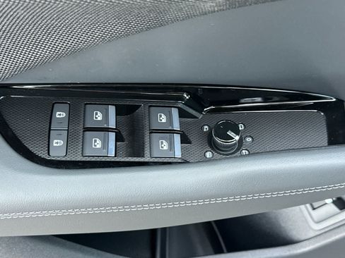 New 2026 Audi Q3 quattro 2.0T AWD/4WD image 13