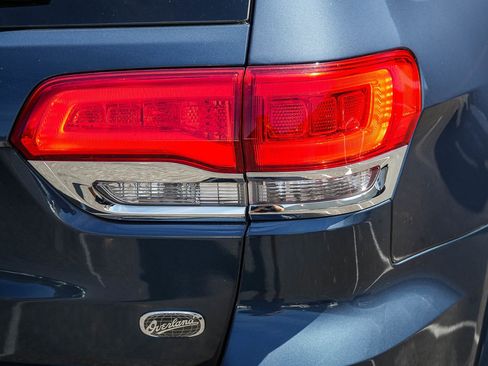 Used 2020 Jeep Grand Cherokee Overland RWD image 7