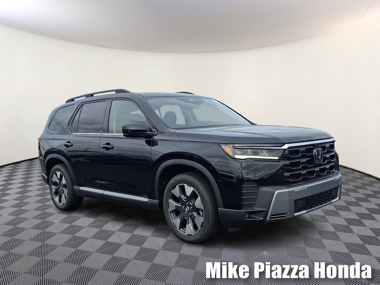New 2026 Honda Pilot Touring image 1