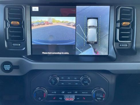 Used 2023 Ford Bronco Badlands w/ Sasquatch Package AWD/4WD image 20