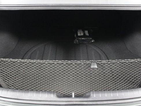 Used 2026 Hyundai Elantra Sport FWD image 17