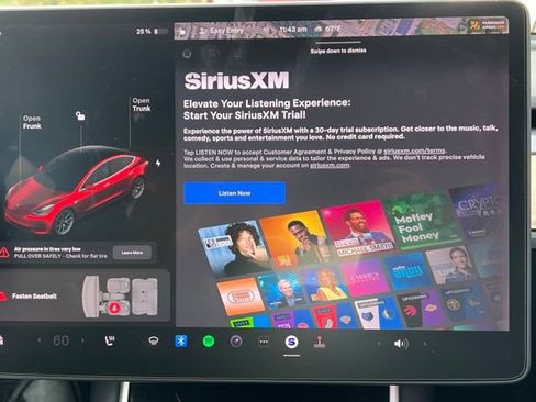 Used 2019 Tesla Model 3 Standard Range Plus image 17