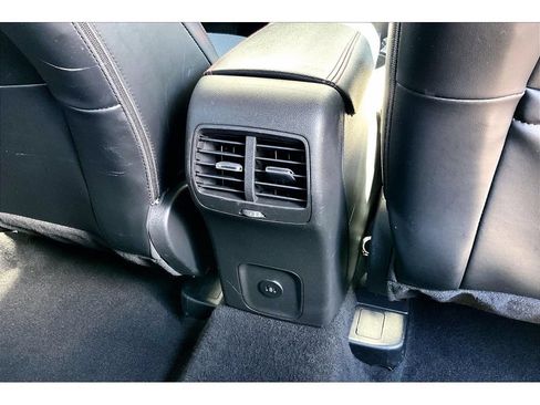 Used 2025 Ford Escape ST-Line Select AWD/4WD image 13