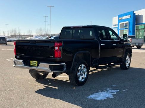 Used 2023 Chevrolet Silverado 3500 LTZ w/ LTZ Plus Package image 8