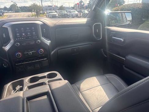 Used 2021 Chevrolet Silverado 1500 LT AWD/4WD image 20