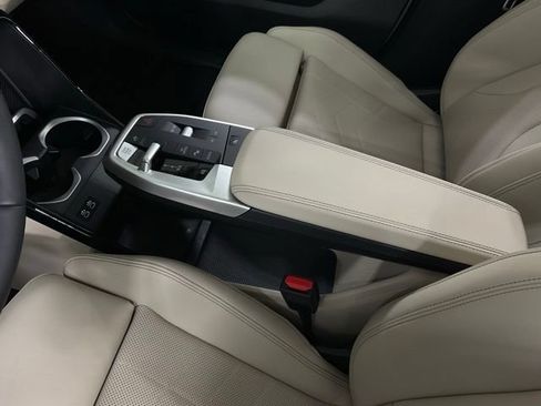 Used 2025 BMW X1 M35i w/ Premium Package AWD/4WD image 16