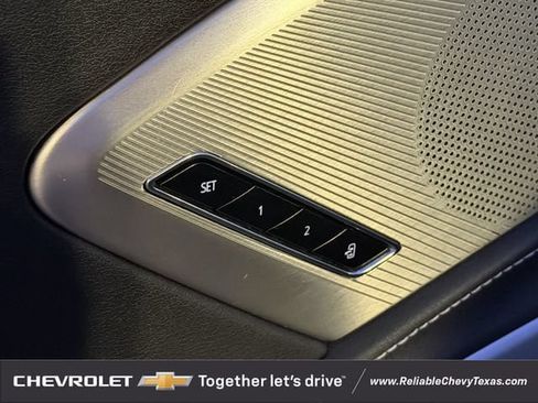 Used 2023 Chevrolet Corvette Stingray Preferred Conv w/ Z51 Performance Package RWD image 27