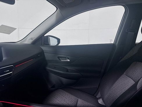 New 2026 Nissan Sentra SV w/ SV Convenience Package FWD image 24