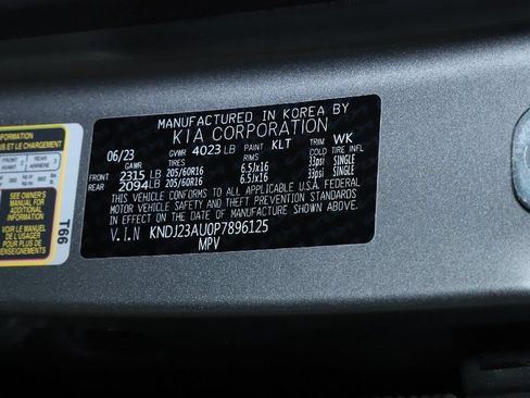 Used 2023 Kia Soul LX FWD image 19