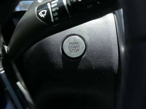 Used 2023 Kia Sorento EX AWD/4WD image 17