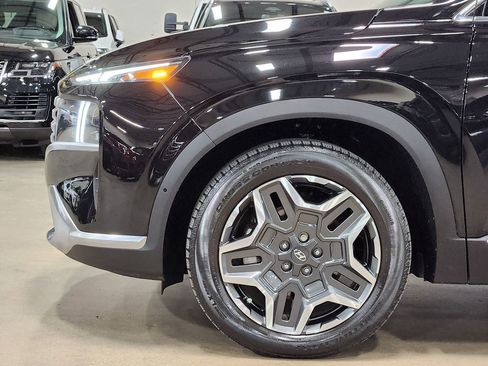 Used 2023 Hyundai Santa Fe Limited FWD image 5