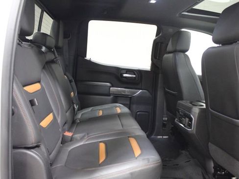 Used 2020 GMC Sierra 1500 AT4 w/ AT4 Premium Package AWD/4WD image 32