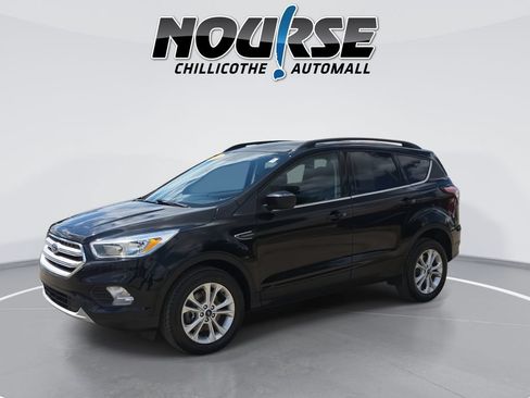 Used 2018 Ford Escape SE AWD/4WD image 4