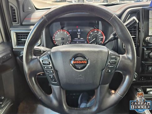Used 2022 Nissan Titan PRO-4X w/ Pro-4x Convenience Package image 30