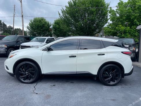 Used 2017 Nissan Murano Platinum w/ Platinum Technology Package FWD image 9