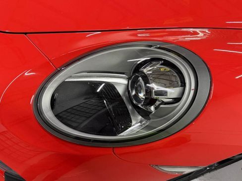 Used 2017 Porsche 911 Carrera 4S AWD/4WD image 27