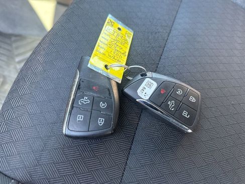 Used 2023 Chevrolet Silverado 1500 LT Trail Boss w/ Convenience Package II image 38