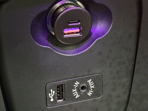 Used 2018 MINI Cooper S image 32