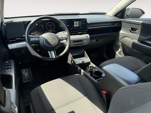 Used 2024 Hyundai Kona SEL FWD image 15