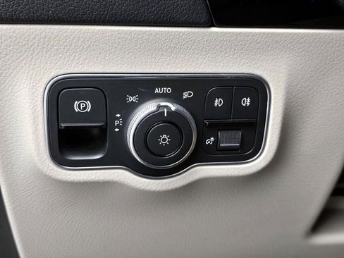 Used 2024 Mercedes-Benz GLA 250 image 16