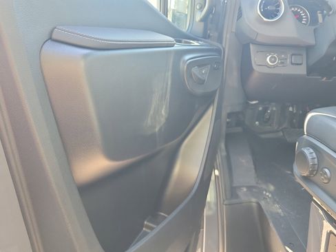 Used 2026 Mercedes-Benz Sprinter 2500 image 5
