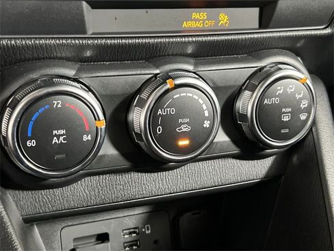 Used 2021 MAZDA CX-3 Sport image 14