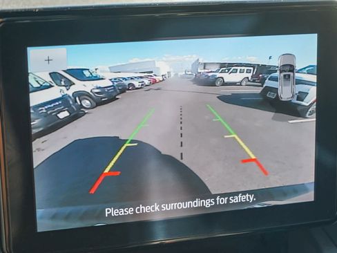 Used 2022 Ford Explorer XLT w/ Equipment Group 202A image 20