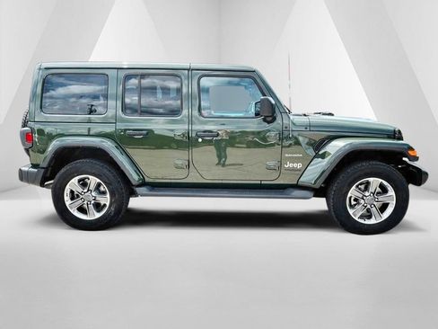 Used 2021 Jeep Wrangler Unlimited Sahara w/ Uconnect 4C Nav & Sound Group AWD/4WD image 8