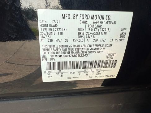 Used 2021 Ford Explorer XLT image 33