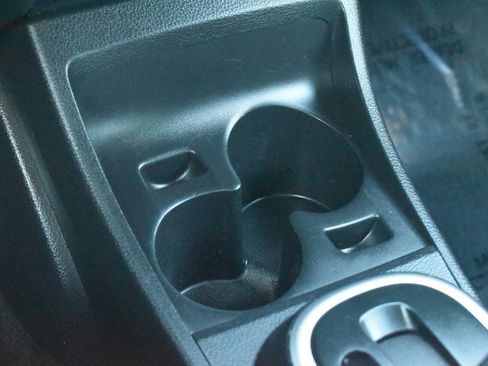 Used 2011 Nissan Versa 1.8 S w/ PWR Plus Pkg image 29