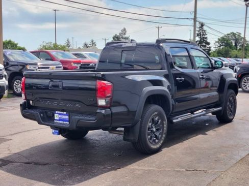 Used 2021 Toyota Tacoma SR5 w/ Trail Edition AWD/4WD image 5