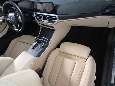 Used 2020 BMW 330i Sedan w/ Driving Assistance Package RWD image 19