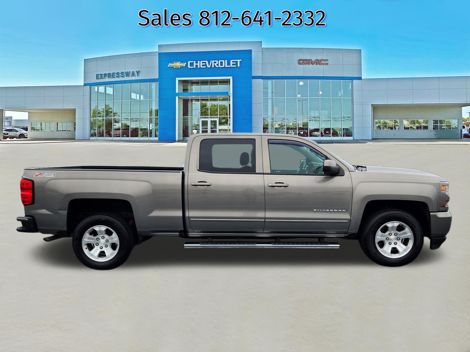Used 2017 Chevrolet Silverado 1500 LT w/ All Star Edition AWD/4WD image 8