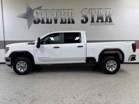 Used 2023 GMC Sierra 2500 Pro w/ Convenience Package image 11