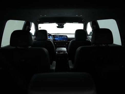 Used 2026 Chevrolet Traverse High Country w/ LPO, Floor Liner Package AWD/4WD image 16