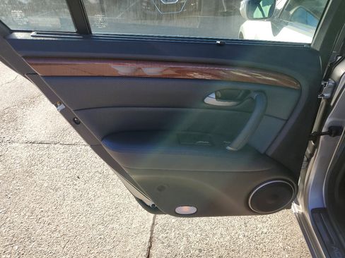 Used 2007 Acura RL image 17