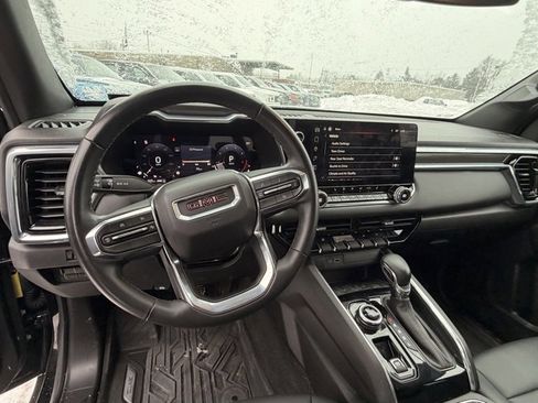 Used 2024 GMC Canyon Elevation w/ Elevation Premium Package image 9