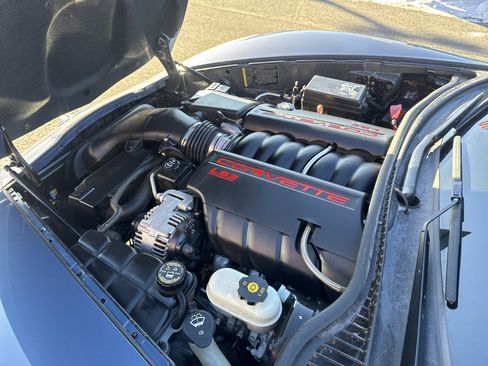 Used 2011 Chevrolet Corvette w/ Preferred Equipment Group image 11