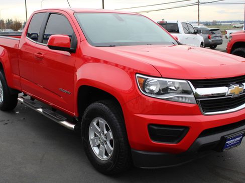 Used 2015 Chevrolet Colorado W/T w/ WT Convenience Package image 7