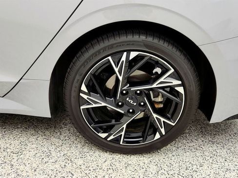 Used 2025 Kia K5 GT-Line w/ GT-Line Premium Package AWD/4WD image 9